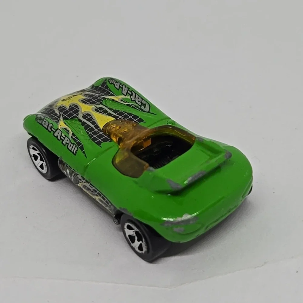 1998 Green Cat-A-Pult Hot Wheels Super Launcher Car Yellow Windshield Thailand